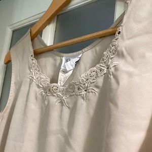 Vintage cute lightweight tank